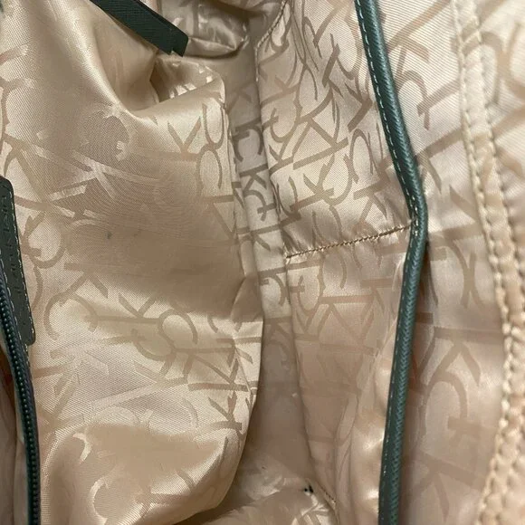 Calvin Klein Green and white shoulder bag - Picture 13 of 13